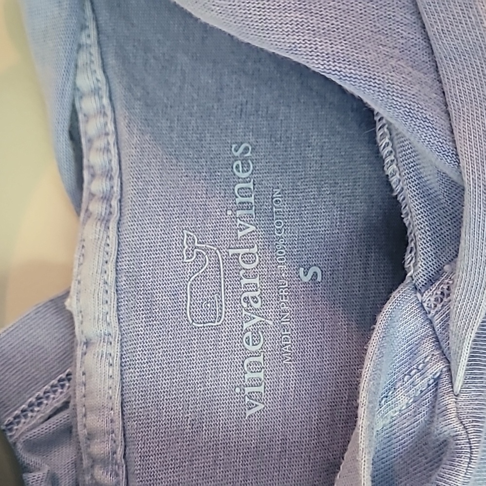 Vineyard vines small long sleeve hooded shirt - Picture 3 of 5